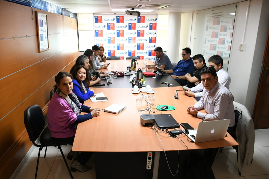 Reunión de empresas beneficiadas.